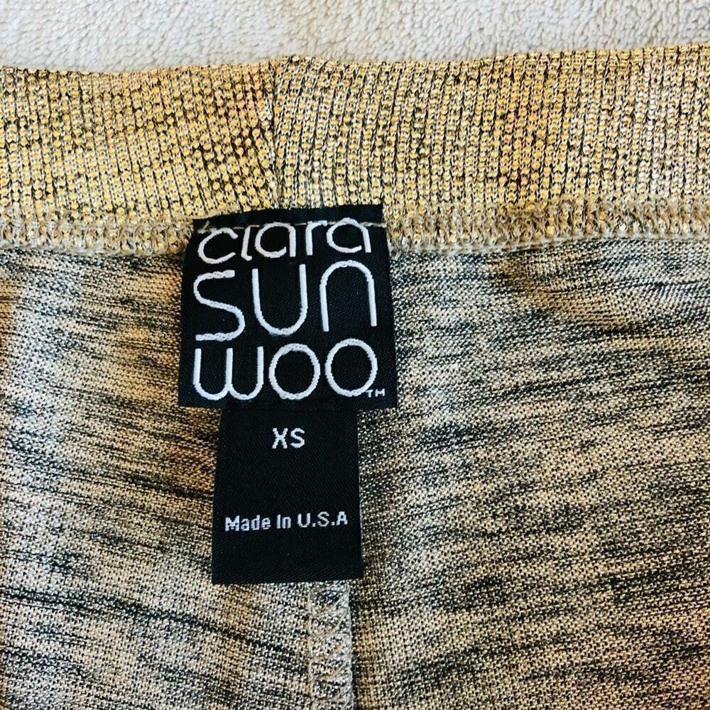 NWOT Clara Sun Woo Gold Lamé Open Shoulder Bell Sleeve Top and Classic Side Slit - Picture 8 of 16